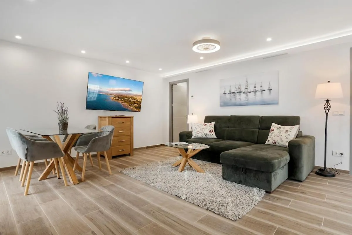 Casa Bonbini II Apartment Estepona